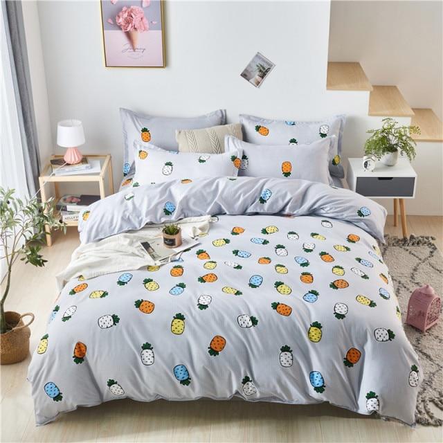 Snugglify - Colorful Pinapples Bedding Set