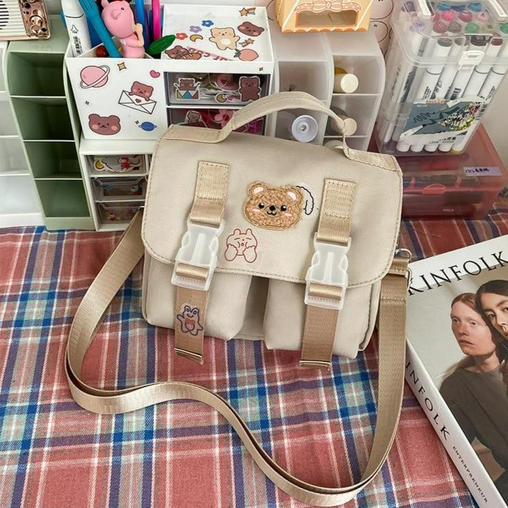 Snugglify - Cute Embroidered Bear Bag