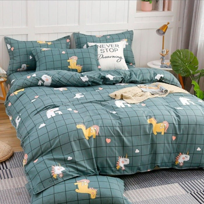 Snugglify - Dream Unicorns Checkered Bedding Set