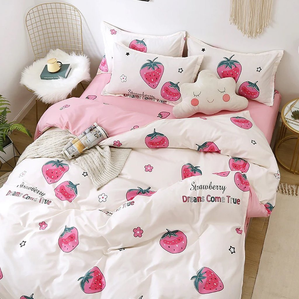 Snugglify - Dreams Come True Yummy Strawberry Bedding Set