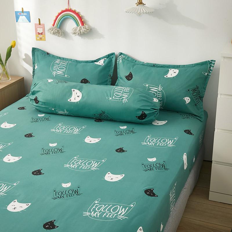 Snugglify - Follow My Feet Fitted Bed Sheet