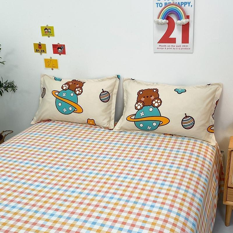 Snugglify - Happy Teddy Bear & His Floating Planet Bedding Set