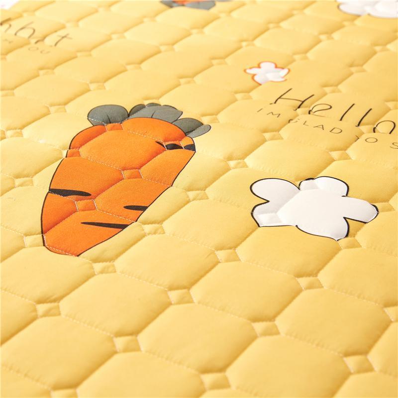 Snugglify - Hello Rabbit & Carrot Quilted Fitted Bed Sheet