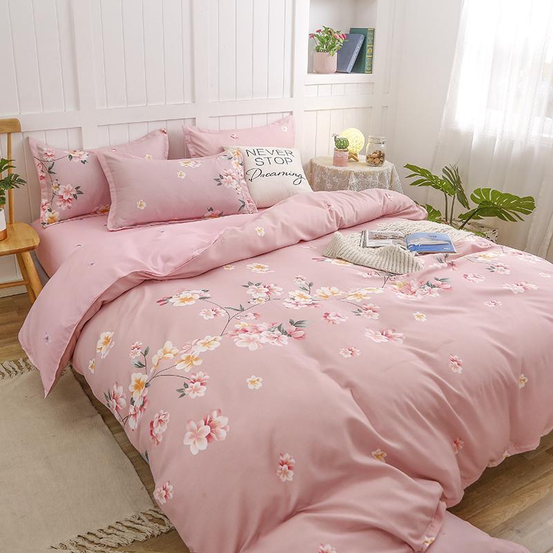 Snugglify - Japanese Cherry Blossom Bedding Set