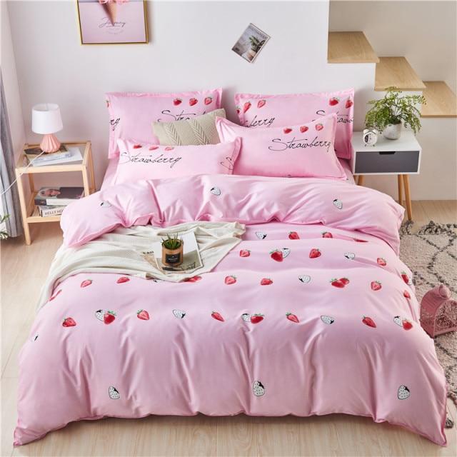 Snugglify - Sweet Strawberry Dessert Bedding Set