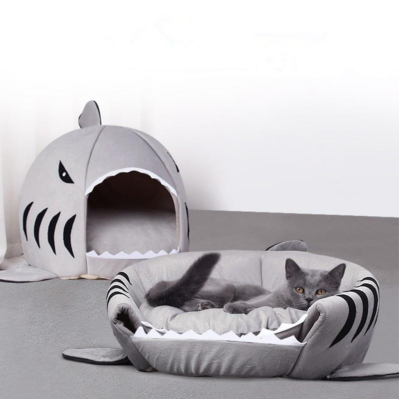 Snugglify - The Shark House Pet Bed